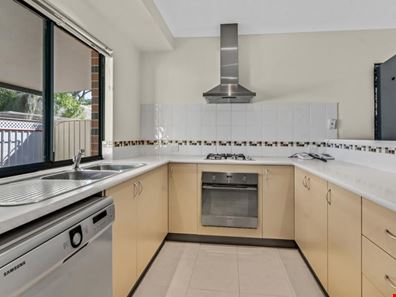 15/450 Bussell Highway, Broadwater WA 6280