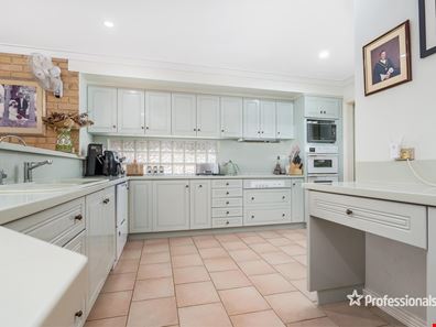 16 Sandown Close, Tarcoola Beach WA 6530