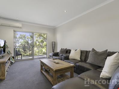 31/88 Lakeside Drive, Joondalup WA 6027