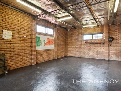 327 Hamilton Road, Coogee WA 6166