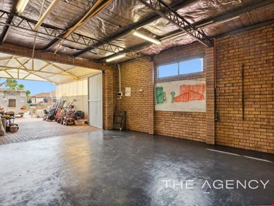327 Hamilton Road, Coogee WA 6166