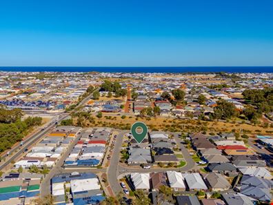 7 Clarendon Circuit, Lakelands WA 6180