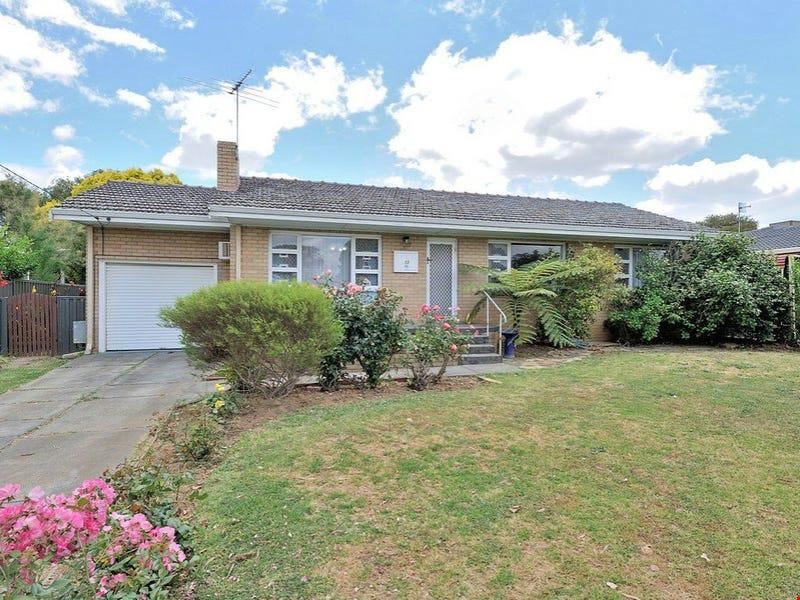 13 Avon Crescent, Viveash WA 6056