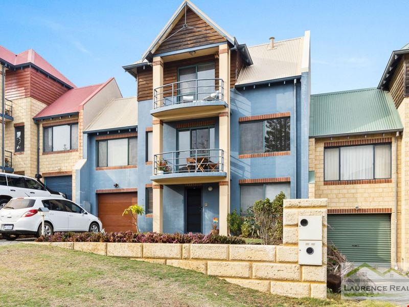 9 St Malo Court, Mindarie WA 6030