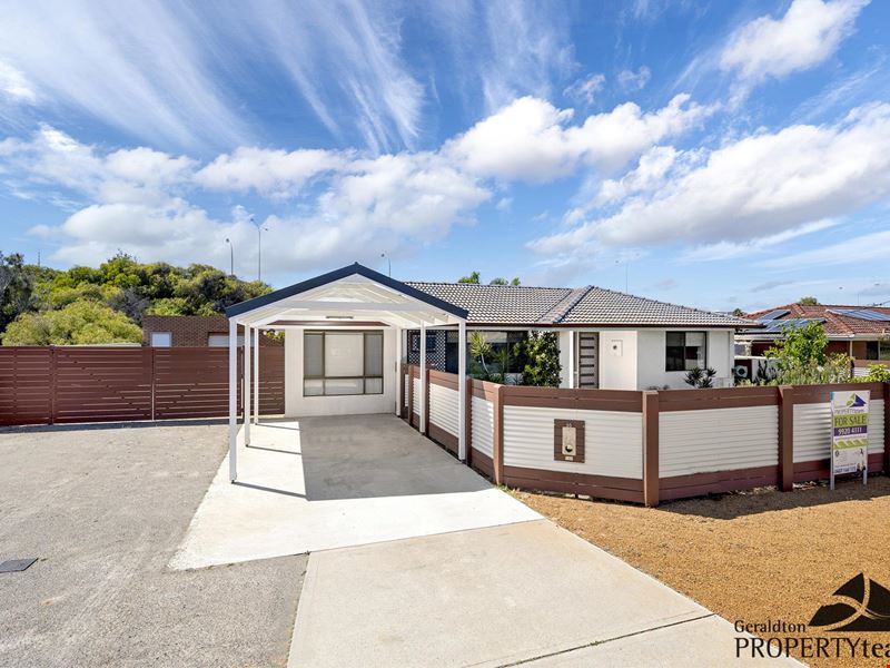 55 McAleer Drive, Mahomets Flats WA 6530