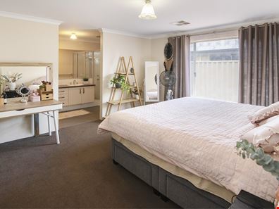 28 Gigondas Street, Yalyalup WA 6280