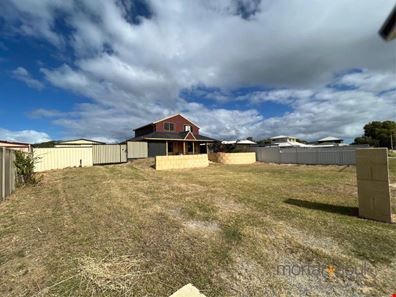 17 Heales Way, Green Head WA 6514