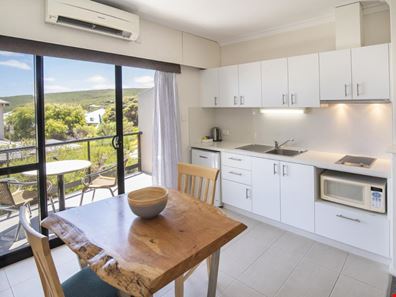 222/1 Resort Place, Gnarabup WA 6285