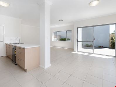 5/75 Baler Court, Hammond Park WA 6164