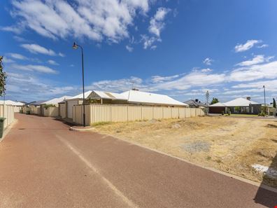 29 Lascelles Circus, Lakelands WA 6180