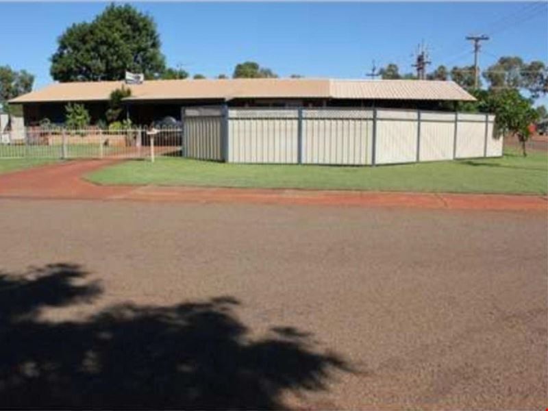 2 Barara Street, Newman WA 6753