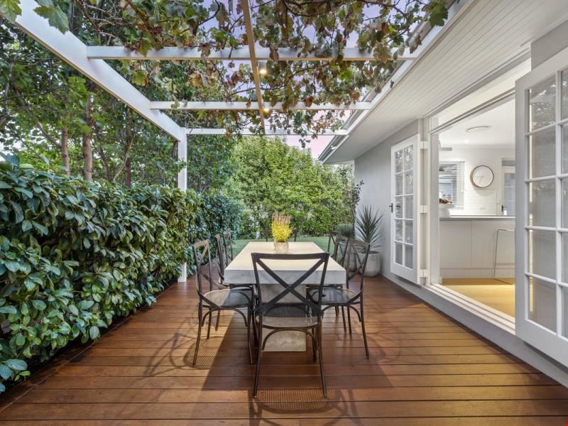 1 Stevens Street, Daglish WA 6008