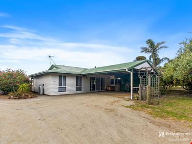 40 Clydesdale Road, Mckail WA 6330