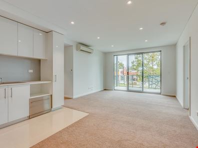 8/77 Armagh Street, Victoria Park WA 6100