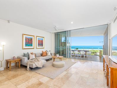 27/11 Leighton Beach Boulevard, North Fremantle WA 6159