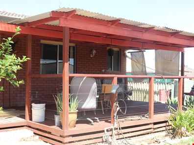 37 Johnston Street, Wongan Hills WA 6603