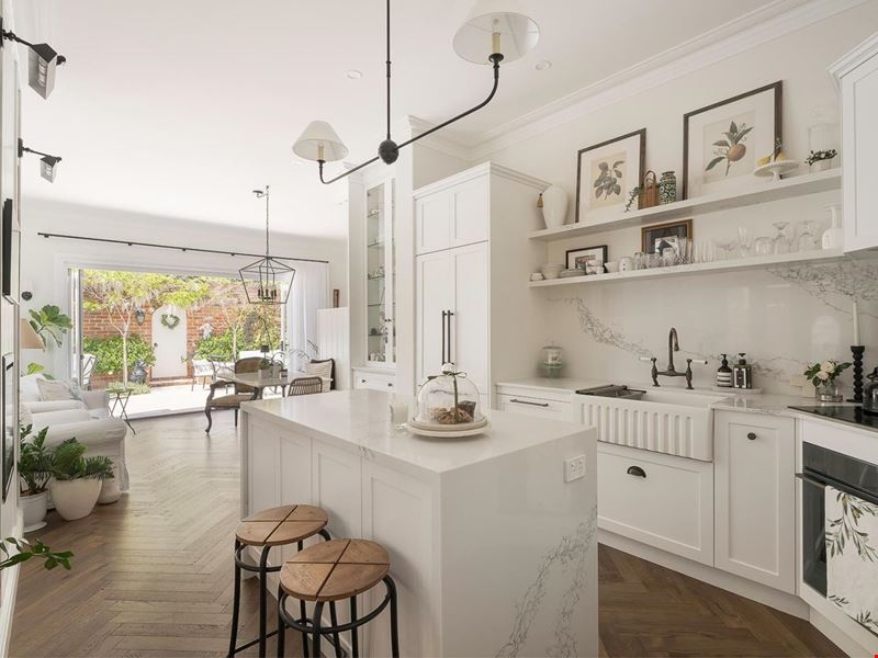 17 Linthorne Way, Balga WA 6061