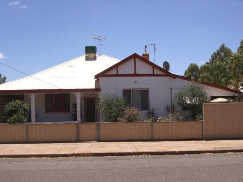 31 Dreghorn Street, Morawa WA 6623