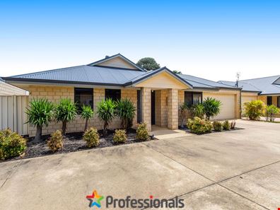 2/9 Kings Place, Waroona WA 6215