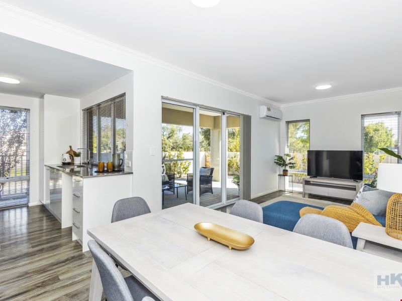 2/341 Banrock Drive, Ellenbrook WA 6069