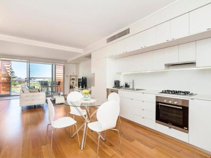 33/40 South Beach Promenade, South Fremantle WA 6162