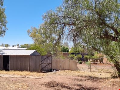 13 Main Road, Mullewa WA 6630