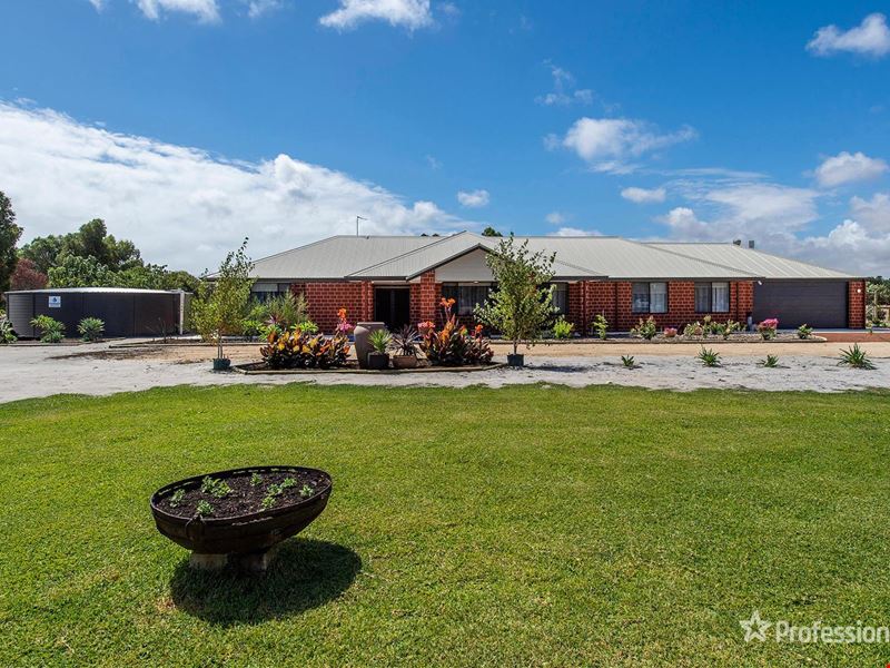 58 Stacey Rise, Lake Clifton WA 6215