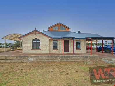 296 Greatrex Road, King River WA 6330