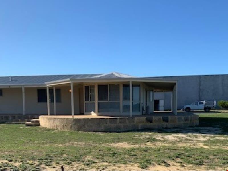 606 McCormick Parade, Ledge Point WA 6043