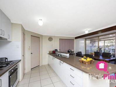 5 Cranberry Way, Kenwick WA 6107