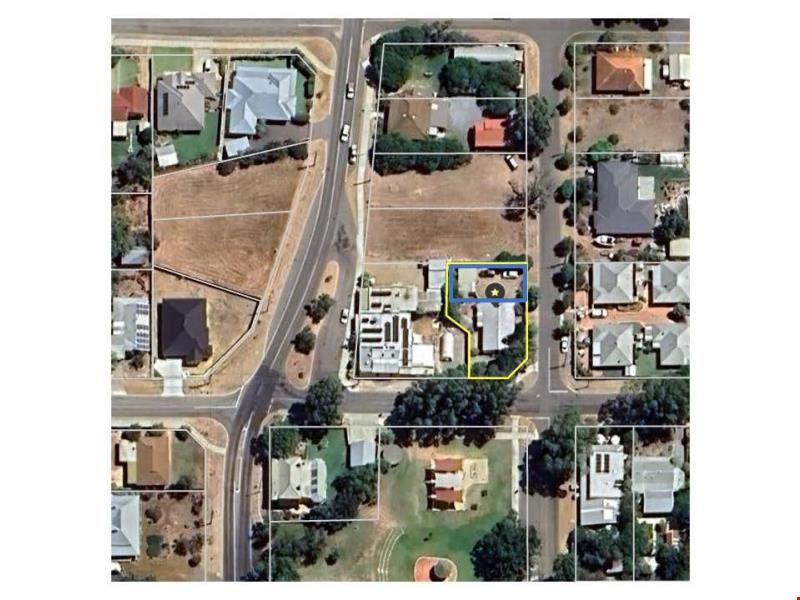15 Hosken Street, Dongara WA 6525