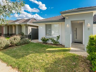 5 Webb Loop, Haynes WA 6112