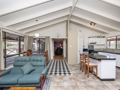 51 Lefroy St, Gingin WA 6503