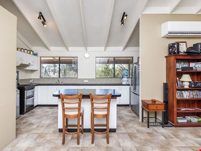 51 Lefroy St, Gingin WA 6503