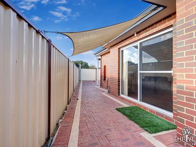 4/20 Dixie Road, Kelmscott WA 6111