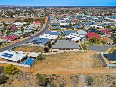 8 The Knoll, Somerville WA 6430