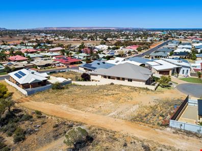 8 The Knoll, Somerville WA 6430