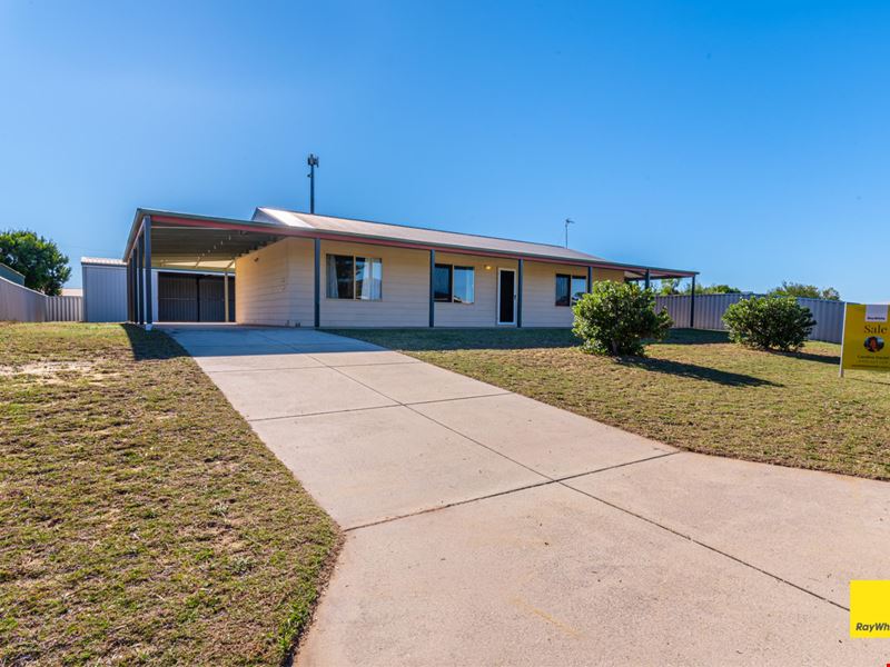 7 Lawrence Place, Lancelin WA 6044