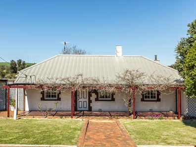 19 Fraser Street, Gingin WA 6503