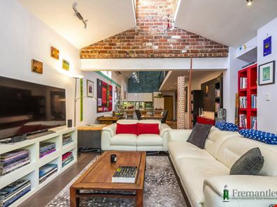 1/255 South Terrace, South Fremantle WA 6162