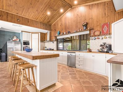 24 Cedar Crescent, Strathalbyn WA 6530