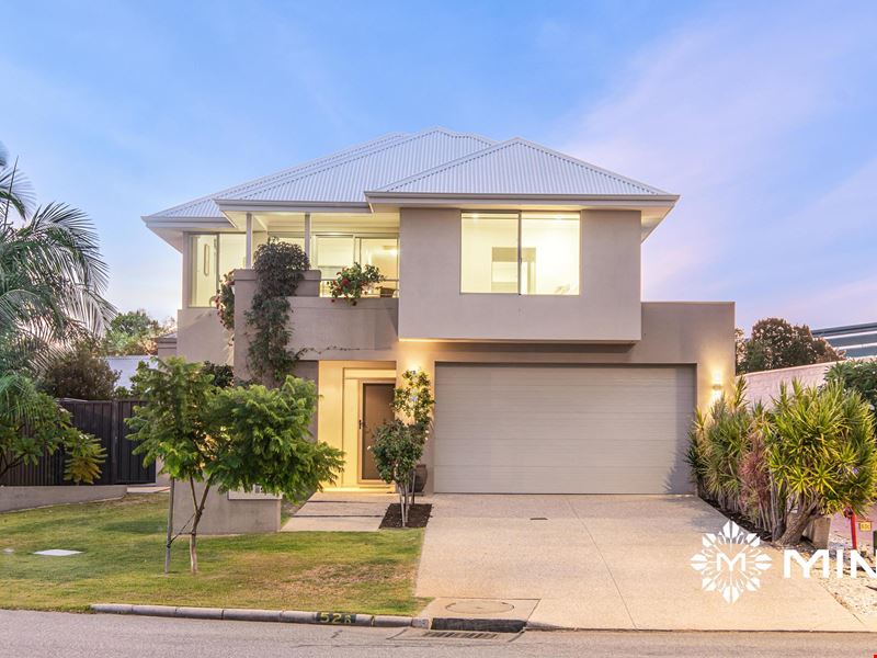 52 Warragoon Crescent, Attadale WA 6156