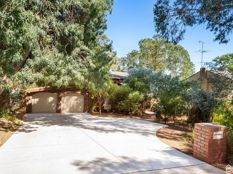 13 Mader Crescent, Mount Nasura WA 6112