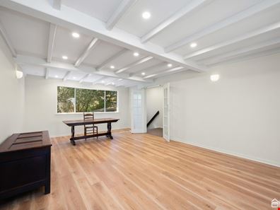 13 Mader Crescent, Mount Nasura WA 6112