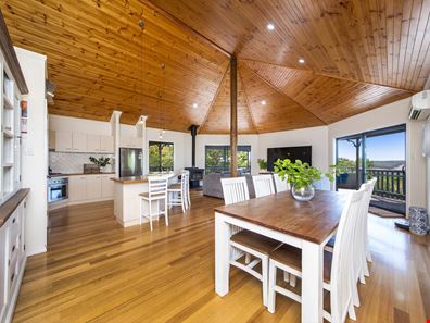 1 Jacaranda Place, Bridgetown WA 6255
