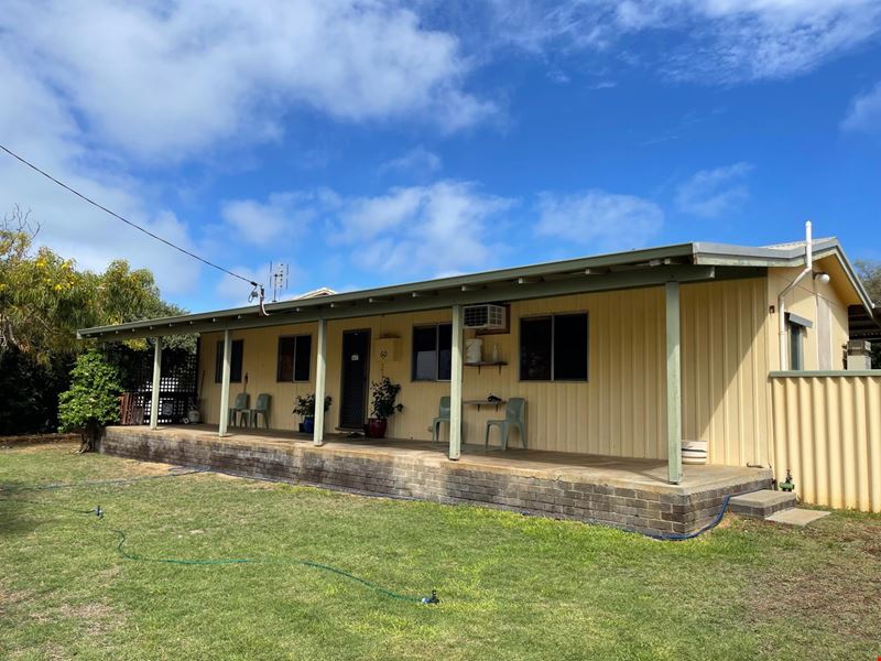 60 Hampton Street, Port Denison WA 6525