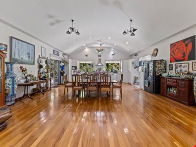 17 Zappia Road, Harvey WA 6220