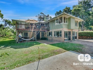 9 Wildflower Way, Leschenault WA 6233