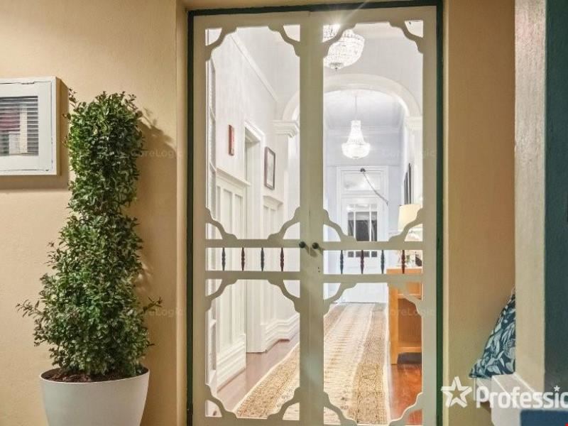 16 Olive Street, Guildford WA 6055