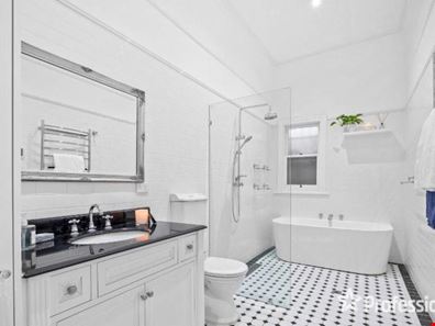 16 Olive Street, Guildford WA 6055